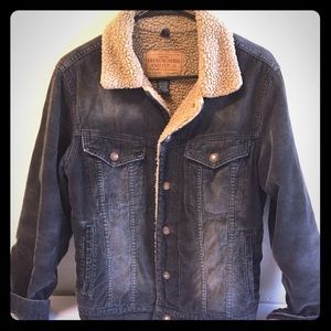 Mens Abercrombie & Fitch corduroy trucker jacket